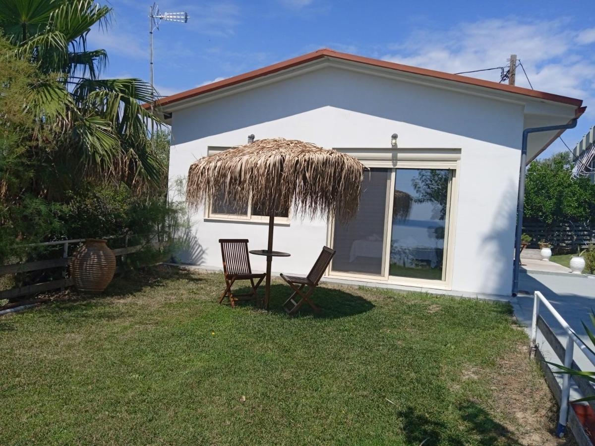 Evoikos Beach & Resort Livanátai 外观 照片