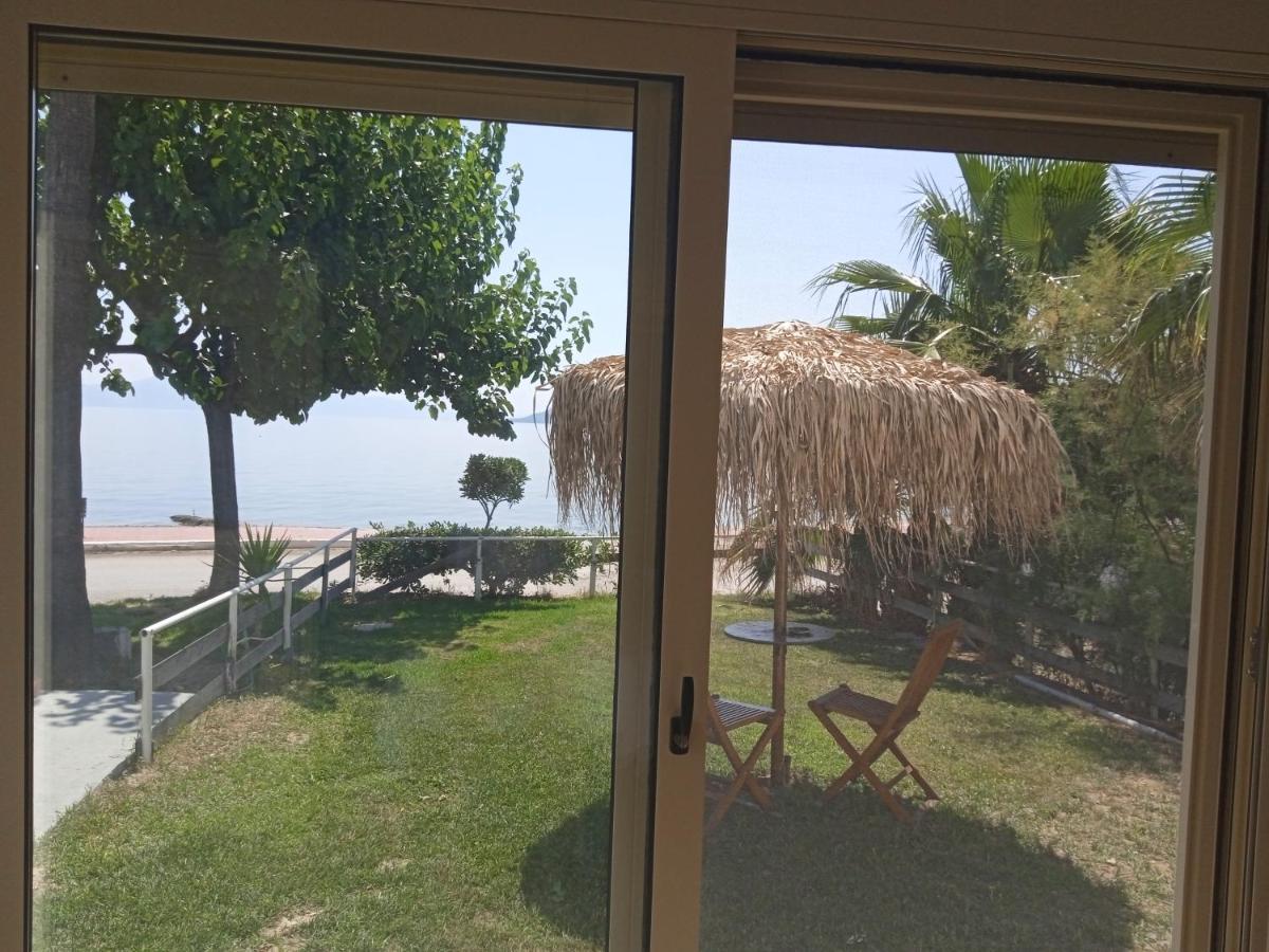 Evoikos Beach & Resort Livanátai 外观 照片