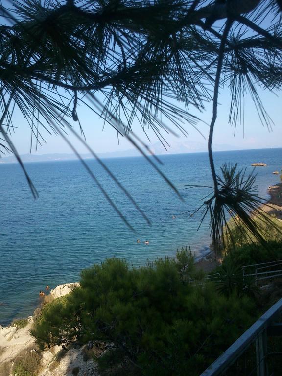 Evoikos Beach & Resort Livanátai 外观 照片