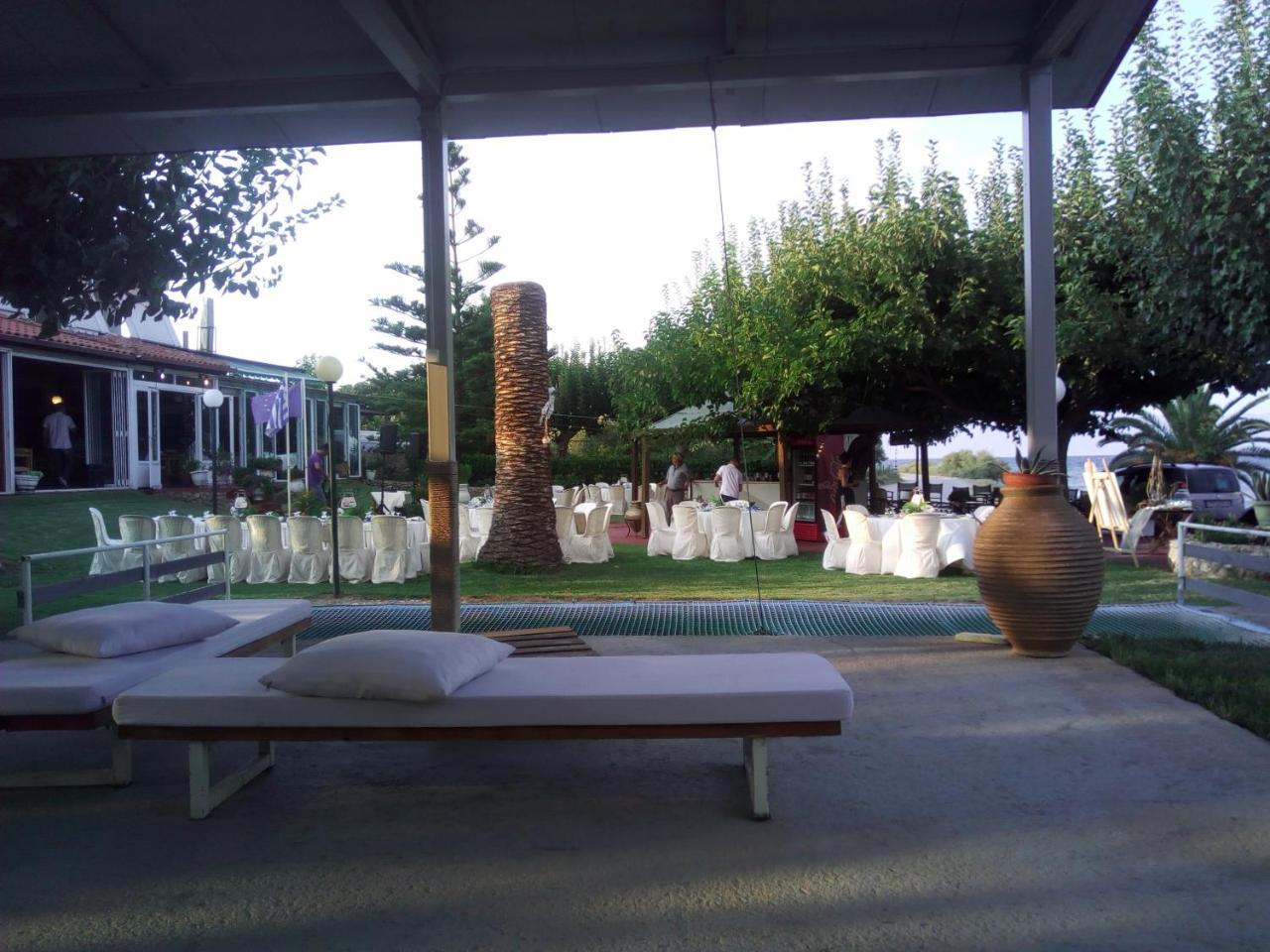 Evoikos Beach & Resort Livanátai 外观 照片